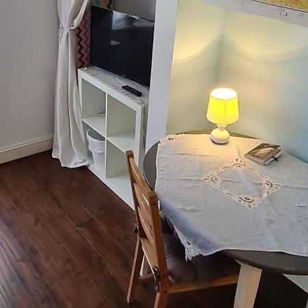 Seaside Double Room Poole Exteriör bild